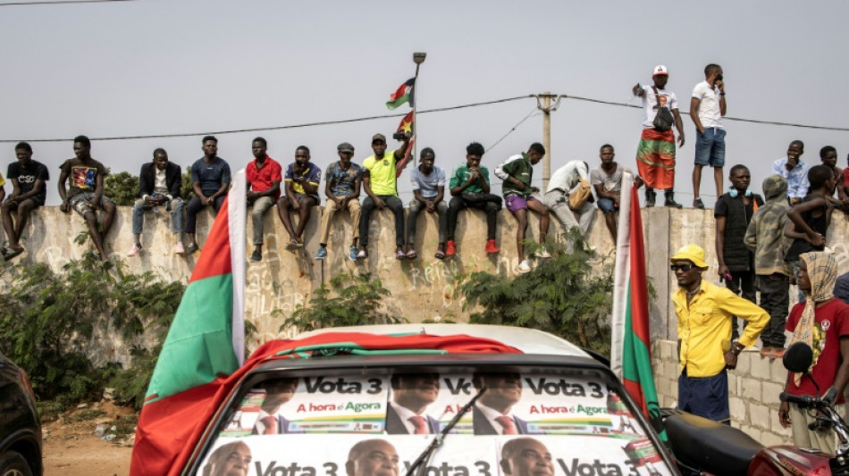 L'Angola vote pour choisir un pr&eacute;sident dans un scrutin annonc&eacute; serr&eacute;