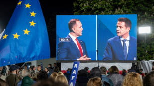 Pol&ocirc;nia escolhe entre um pr&oacute;-europeu e um nacionalista na acirrada elei&ccedil;&atilde;o presidencial