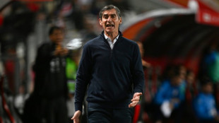 Federação peruana anuncia que Óscar Ibáñez não é mais técnico da seleção