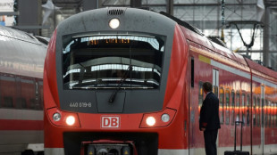 Tarifverhandlungen f&uuml;r 192.000 Besch&auml;ftigte: DB bietet 4,0 Prozent mehr Lohn