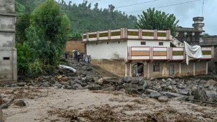 Fresh Pakistan monsoon rains kill 20, halt rescue efforts
