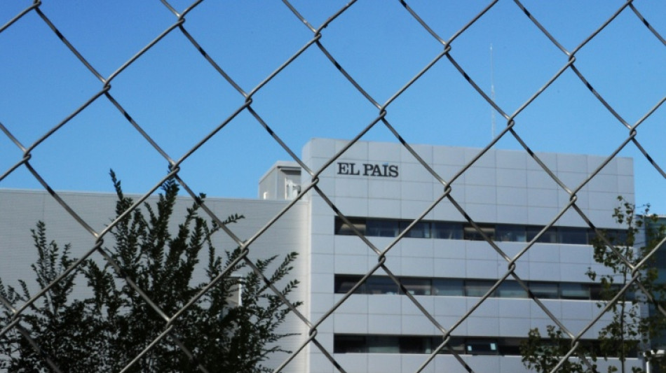 Prisa (El Pa&iacute;s) anuncia una ampliaci&oacute;n de capital en plena batalla por su control