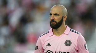 Football: "Le r&ecirc;ve est termin&eacute;", dit Higuain apr&egrave;s son dernier match