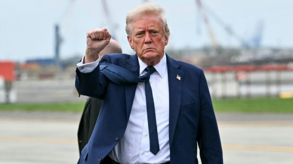 En 100 días Trump sume a EEUU y al mundo en la ansiedad