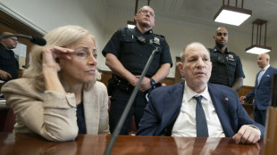 Harvey Weinstein é considerado culpado de agressão sexual nos EUA