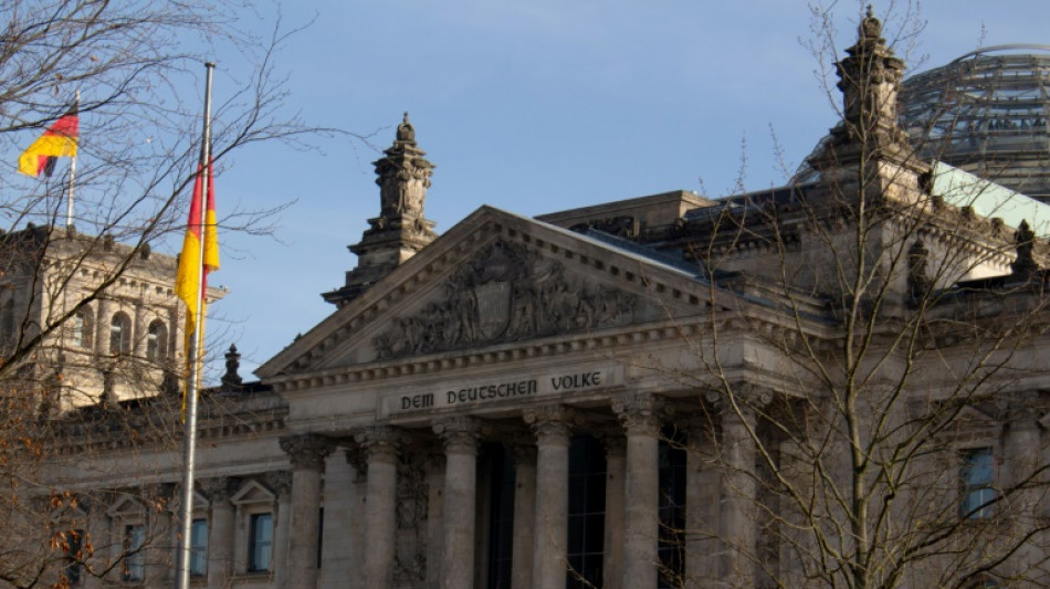 L'Allemagne suspendue &agrave; un vote explosif sur l'immigration au Parlement