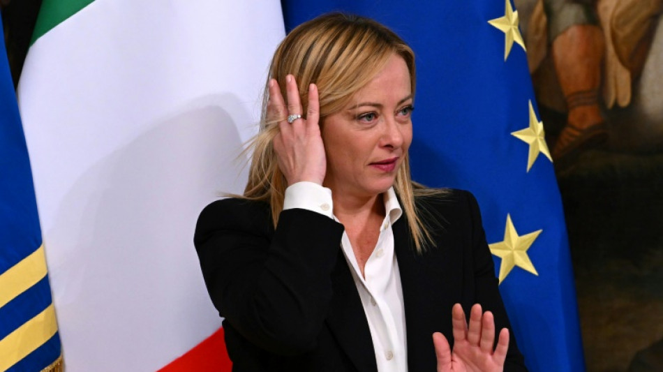 El gobierno de la italiana Meloni intenta tranquilizar a los mercados y a la Uni&oacute;n Europea