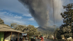 Nouvelle &eacute;ruption d'un volcan tueur en Indon&eacute;sie
