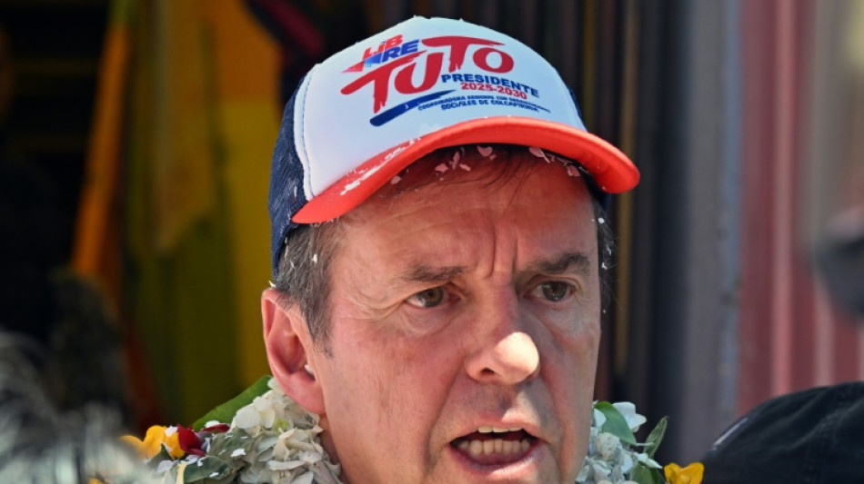 Candidato de direita e um dos favoritos defende "mudança radical" na Bolívia