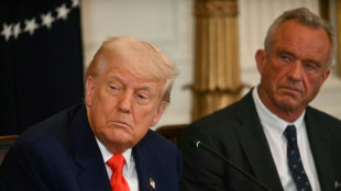 El gobierno de EEUU actualiza un informe sobre salud para eliminar unos estudios inexistentes