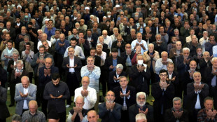 Teheran: Iraner versammeln sich zum ersten Freitagsgebet seit Kriegsbeginn