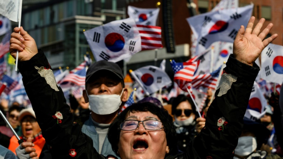 Jubel und Wut: Verfassungsgericht in S&uuml;dkorea best&auml;tigt Absetzung von Pr&auml;sident Yoon
