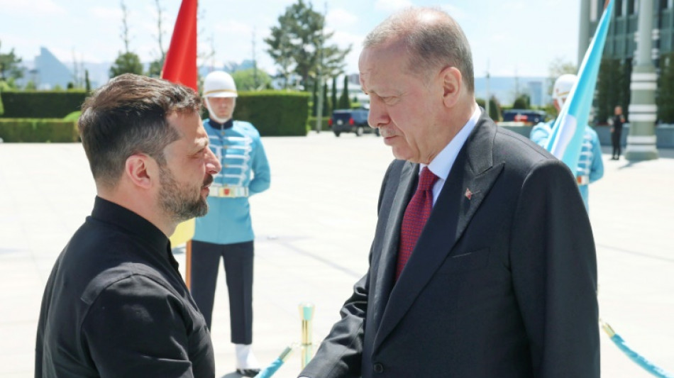 &Eacute;changes d'insultes entre Ukrainiens et Russes avant les pourparlers attendus &agrave; Istanbul