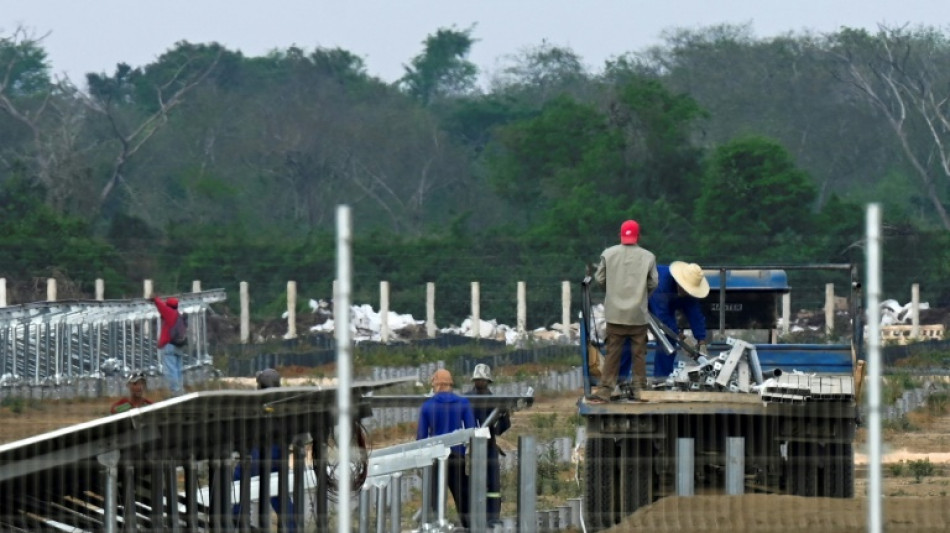 Cuba apuesta a la energ&iacute;a solar para intentar salir de la crisis energ&eacute;tica
