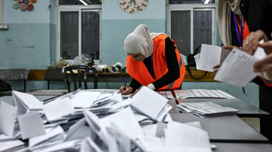 Partido Fatah del presidente palestino Ab&aacute;s lidera en elecciones municipales en Cisjordania