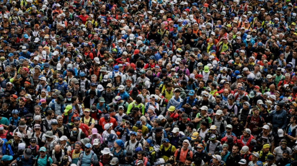 Entre souffrance, espoir et abnégation, "l'autre course" des amateurs de l'UTMB