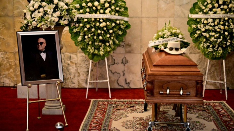 Rep&uacute;blica Dominicana rinde homenaje a Rubby P&eacute;rez, la voz del merengue