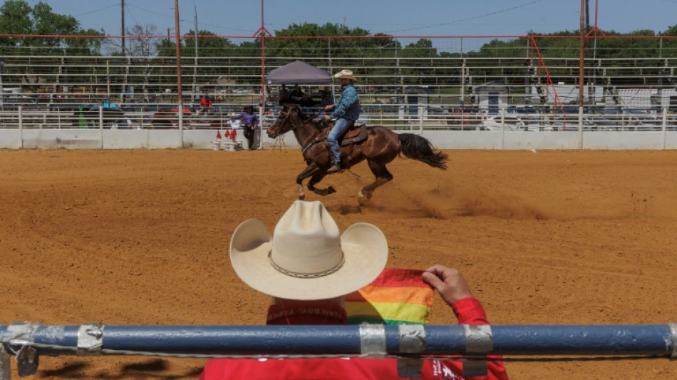 Rodeio Drag: cowboys gays do Texas la&ccedil;am a discrimina&ccedil;&atilde;o
