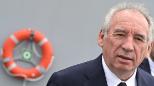 Budget: Bayrou demande un "effort &agrave; tous les Fran&ccedil;ais" et ouvre la porte &agrave; une TVA sociale