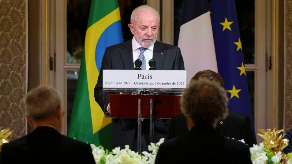 Lula reçoit une prestigieuse distinction d'une université française