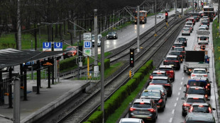 Studie: Befristet Besch&auml;ftigte pendeln l&auml;nger zur Arbeit als unbefristete