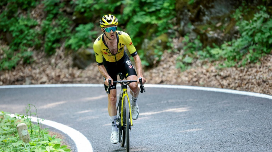 Simon Yates on verge of Giro triumph after epic stage 20 effort