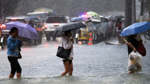 Decenas de miles de desplazados por inundaciones en Filipinas