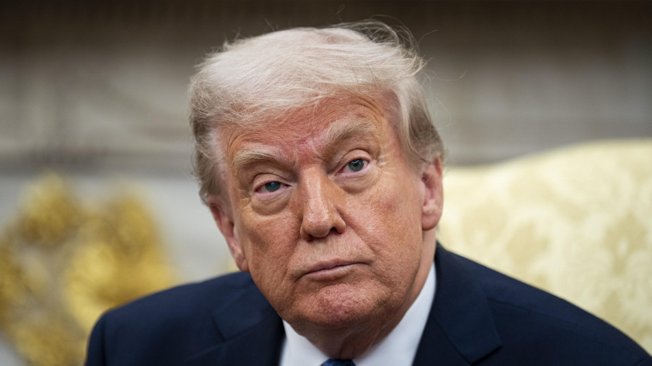 Trump, 'La Crimea? Rester&agrave; ai russi. Zelensky lo capisce'