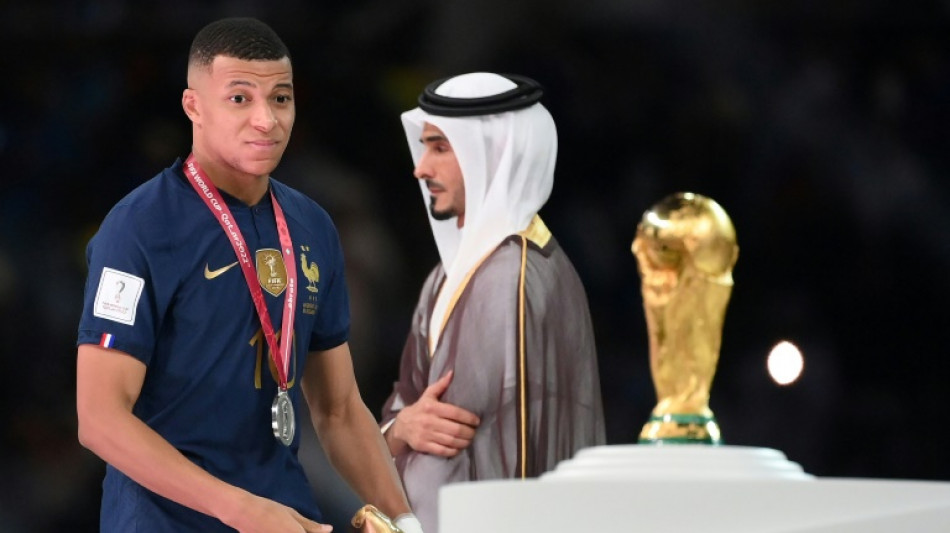 Mondial: les Bleus attendus en fin de journ&eacute;e &agrave; Paris et &agrave; la Concorde, la liesse en Argentine