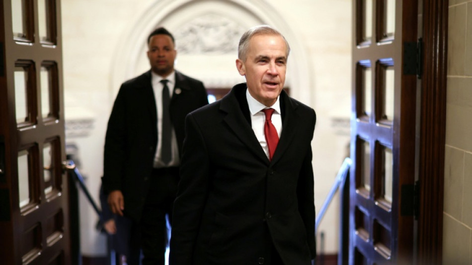 Carney modifica la meta para 2035 de los veh&iacute;culos el&eacute;ctricos vendidos en Canad&aacute;