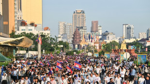 Diff&eacute;rend frontalier: nouvelles tensions entre le Cambodge et la Tha&iuml;lande, manifestation massive &agrave; Phnom Penh