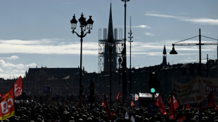 Nuevas protestas masivas en Francia desaf&iacute;an reforma de pensiones de Macron