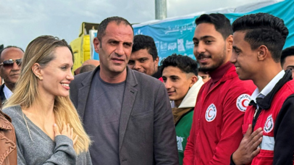 Hollywood-Star Angelina Jolie besucht Grenz&uuml;bergang Rafah