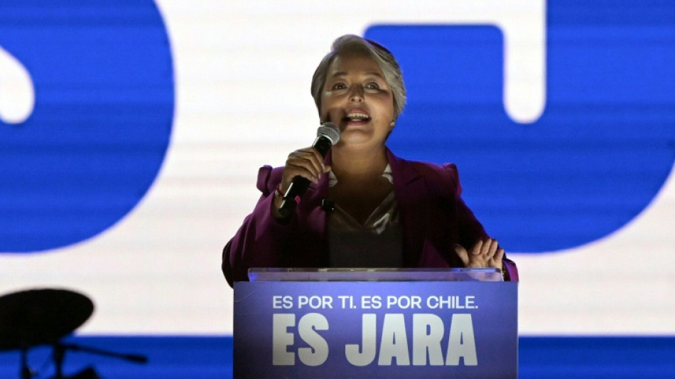 El ultraderechista Kast y la izquierdista Jara cierran campañas en Chile con discursos contra delincuencia
