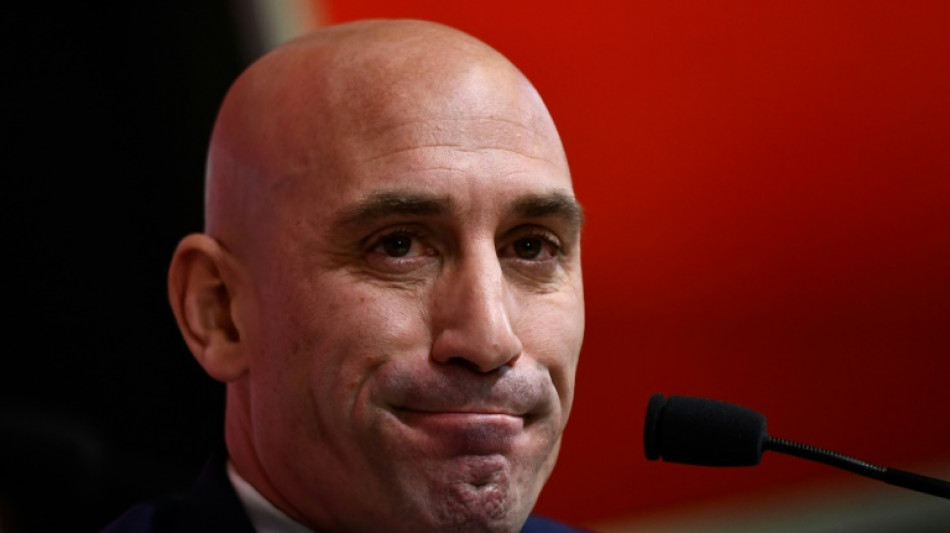 Fifa suspende por 3 anos ex-presidente da Federa&ccedil;&atilde;o Espanhola de Futebol Luis Rubiales por beijo for&ccedil;ado