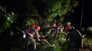 Philippines: 400.000 évacués et 3 morts au passage de la tempête Bualoi