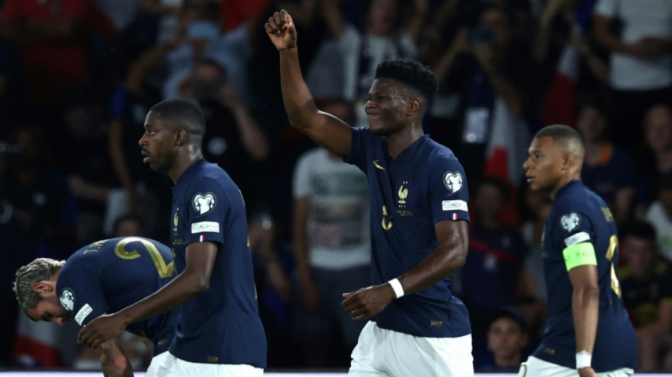 Fran&ccedil;a vence Irlanda (2-0) e fica perto da vaga na Euro-2024