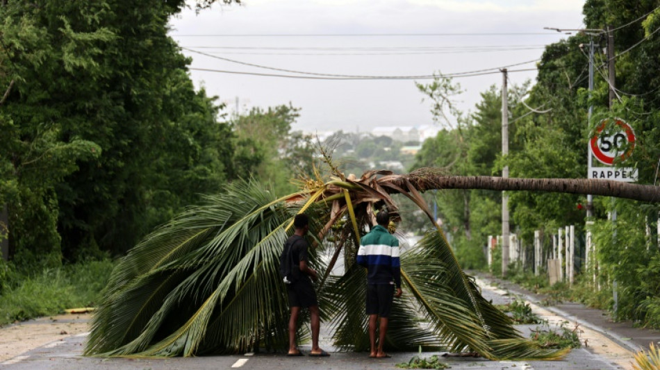 Belal: &agrave; La R&eacute;union, soulagement apr&egrave;s un cyclone moins d&eacute;vastateur qu'attendu