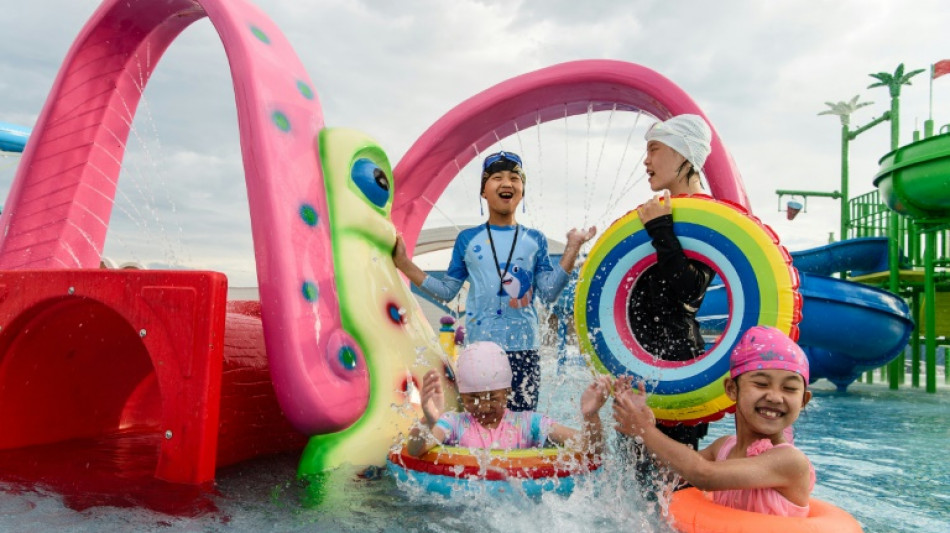 North Korea bars foreign tourists from new seaside resort