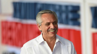 Presidente Alberto Fern&aacute;ndez desiste de concorrer &agrave; reelei&ccedil;&atilde;o na Argentina