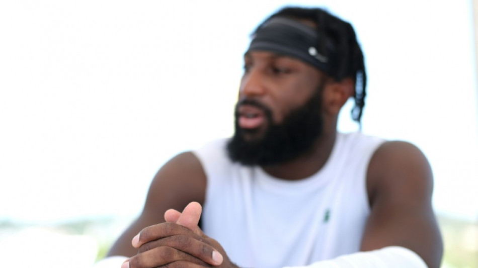 El cornerback de los Jets, en estado crítico tras recibir un disparo