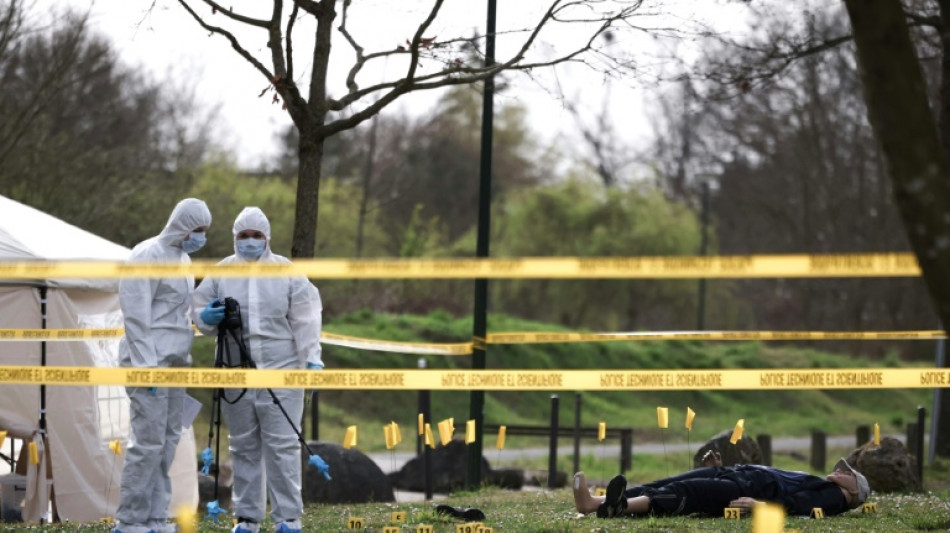 Sc&egrave;ne de crime &agrave; la fac: des &eacute;tudiants sur la piste de la "science forensique"