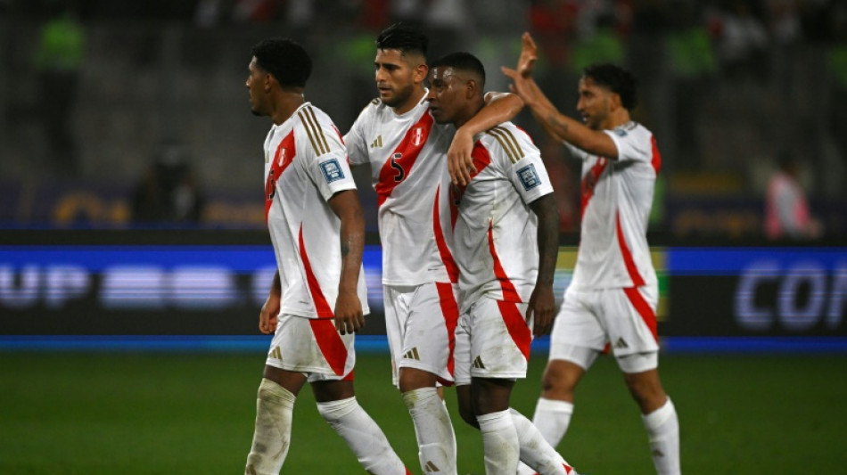 Peru vence Uruguai (1-0) no encerramento da 9&ordf; rodada das Eliminat&oacute;rias e deixa lanterna