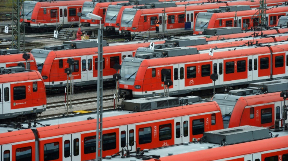 Warnstreiks in &ouml;ffentlichem Nahverkehr in sechs Bundesl&auml;ndern am Freitag