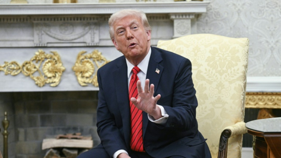 Trump slams 'weak' judges as deportation row intensifies