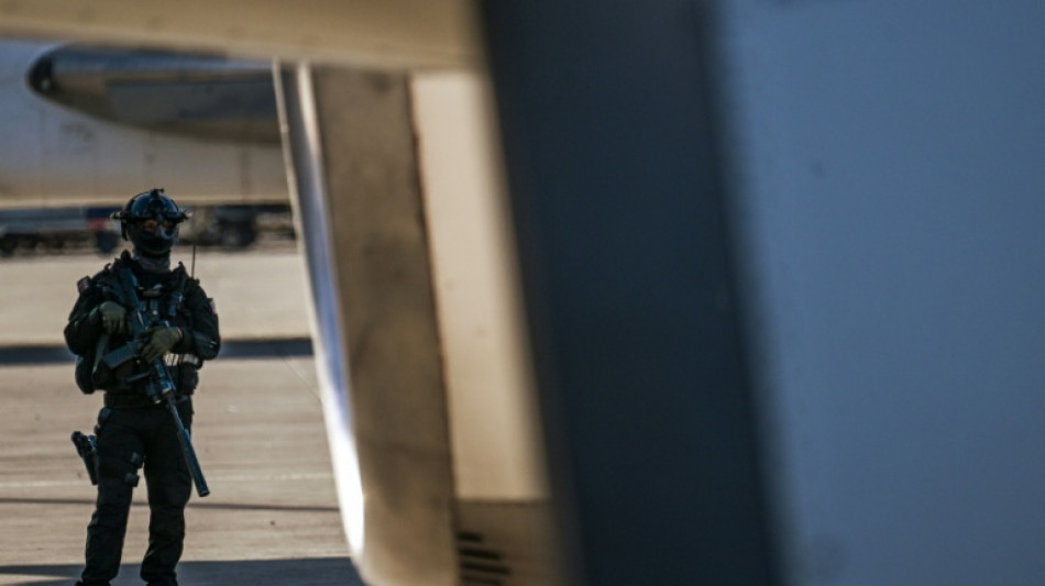 Llega otro avión a Venezuela con 172 migrantes desde EEUU en pleno aislamiento aéreo