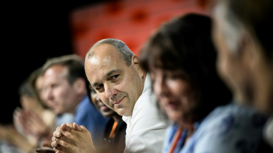 Laurent Berger r&eacute;&eacute;lu sans surprise &agrave; la t&ecirc;te de la CFDT
