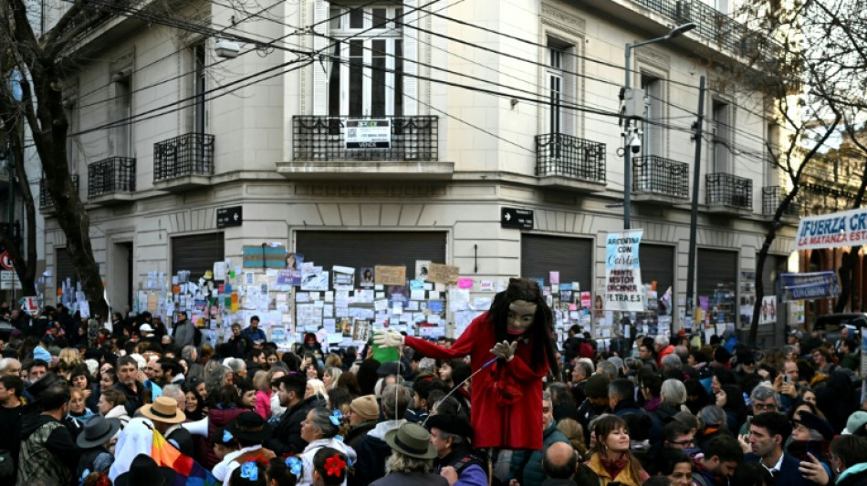 Argentine: l'ex-présidente Kirchner désormais détenue chez elle
