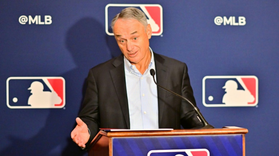 Latest talks yield little progress in baseball's economic impasse