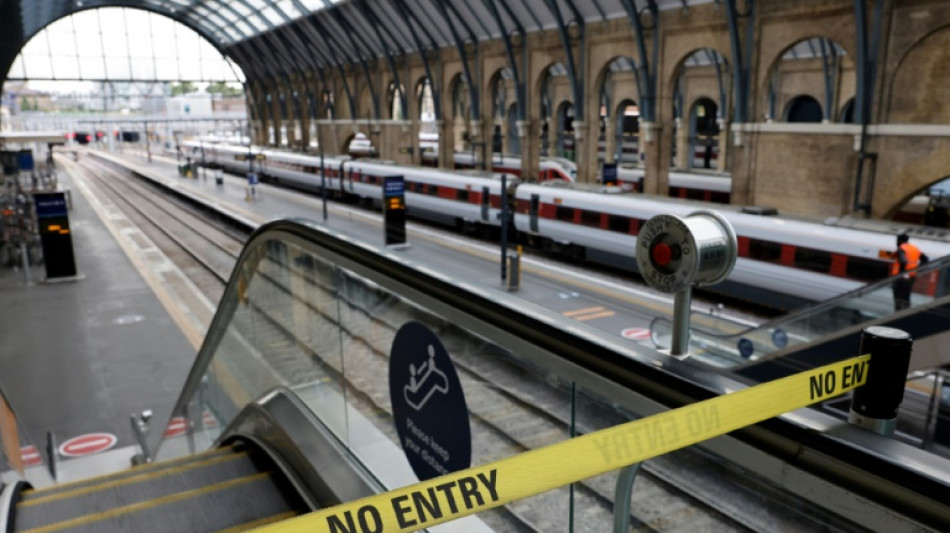 Royaume-Uni: nouvelle gr&egrave;ve des trains en pleine crise du pouvoir d'achat